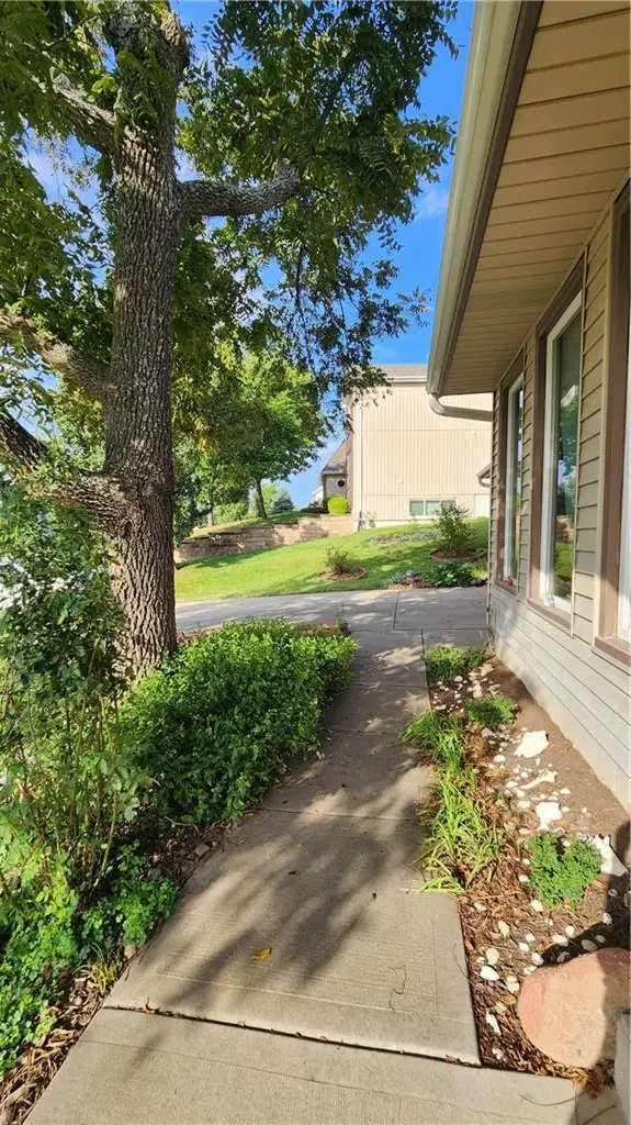17604 W 67th Terrace, Shawnee, KS 66217 - #3