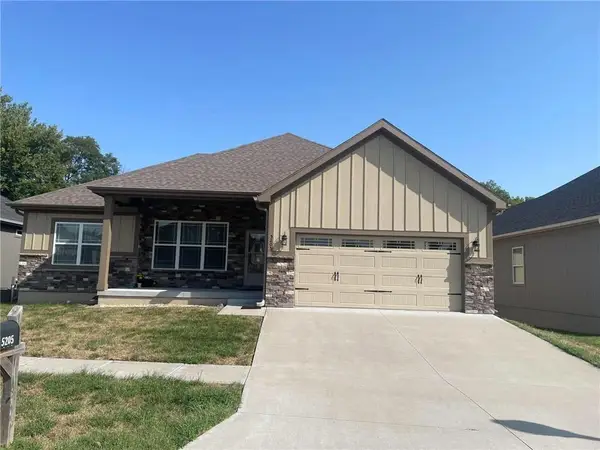5205 University Avenue, St Joseph, MO 64503
