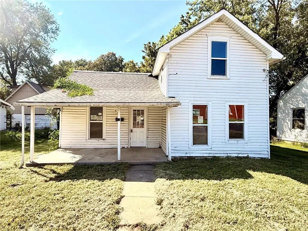 604 S Market Street, Holden, MO 64040 - #1