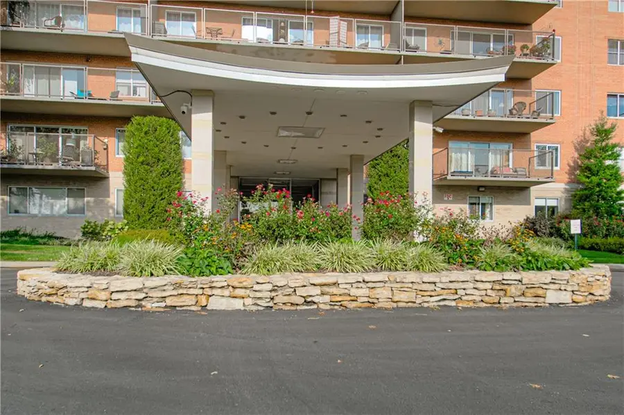 4550 Warwick Boulevard #914, Kansas City, MO 64111 - #2