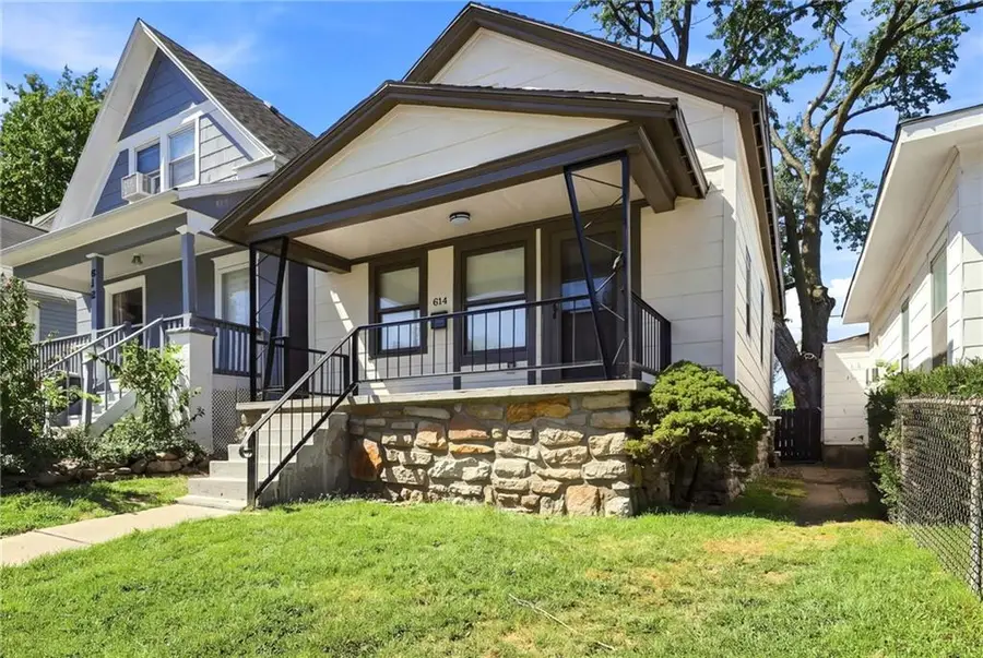 614 Fremont Avenue, Kansas City, MO 64125 - #2