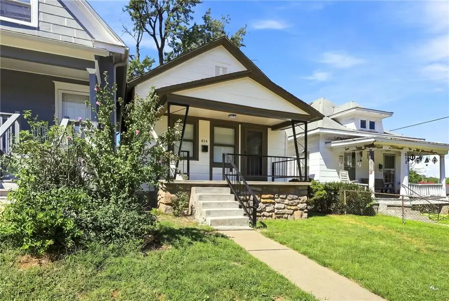 614 Fremont Avenue, Kansas City, MO 64125 - #3