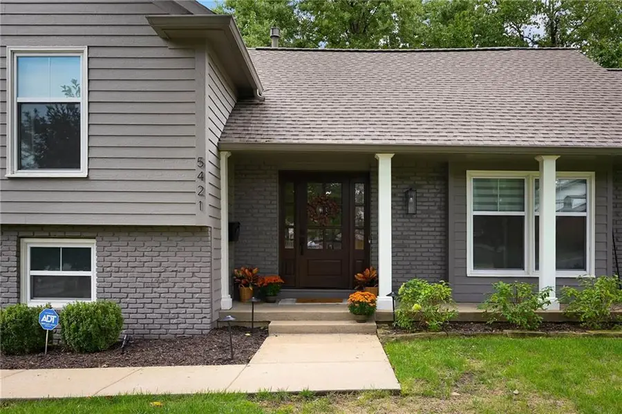 5421 W 96th Terrace, Overland Park, KS 66207 - #2