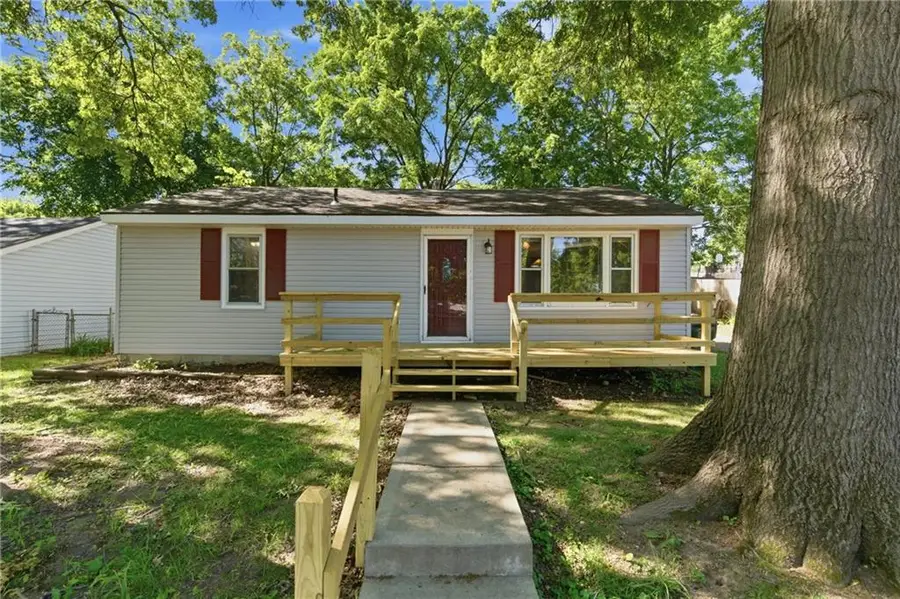 1615 Terry Street, Leavenworth, KS 66048 - #2