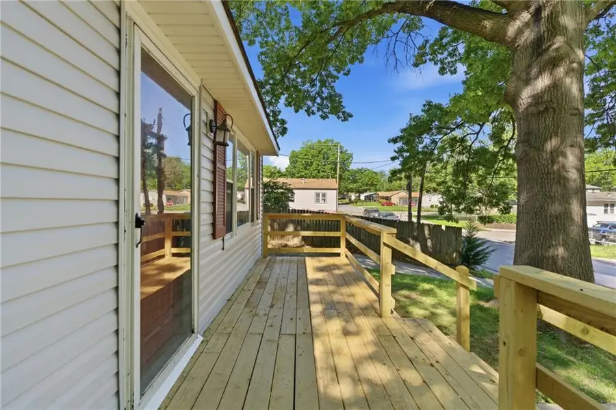 1615 Terry Street, Leavenworth, KS 66048 - #3