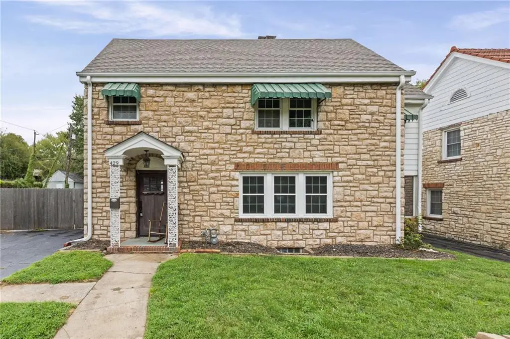 429 N Van Brunt Boulevard, Kansas City, MO 64123 - #1