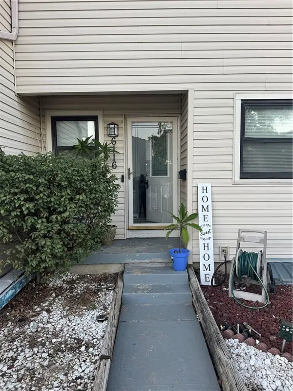 6116 E 127th Street, Grandview, MO 64030