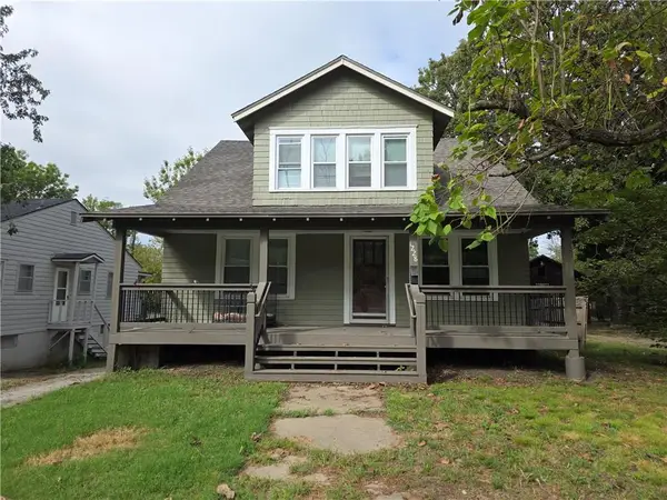 1228 S Main Street, Ottawa, KS 66067