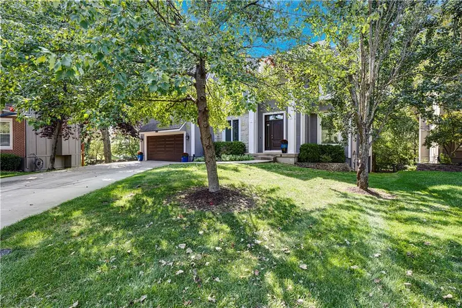 14018 Ash Street, Overland Park, KS 66224 - #2