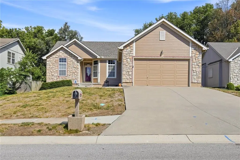 1513 NE Craigievar Drive, Blue Springs, MO 64014 - #1