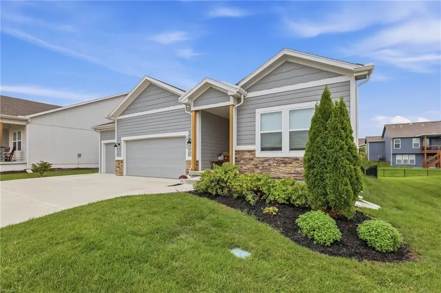 18109 Haskins Street, Overland Park, KS 66013 - #2