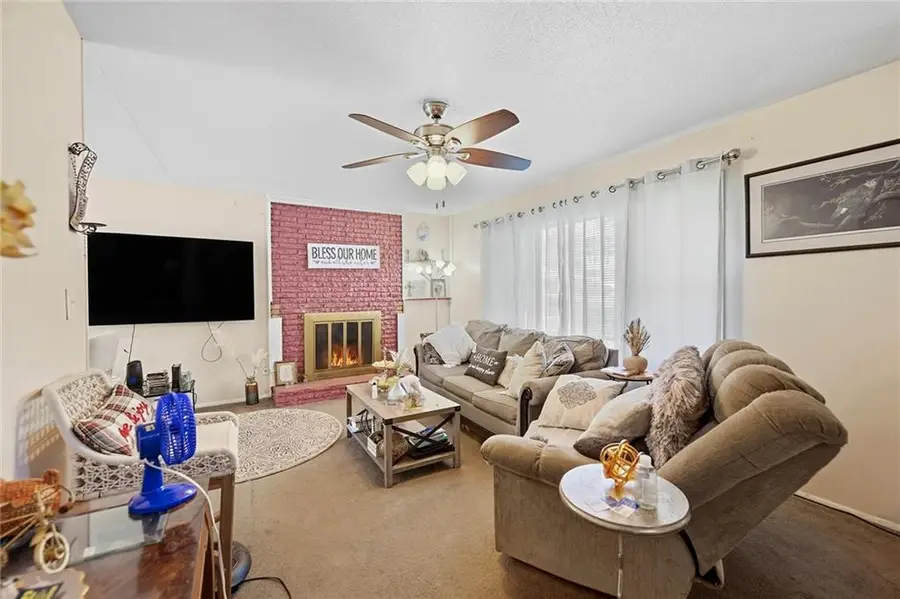 6000 E 95th Terrace, Kansas City, MO 64134 - #2