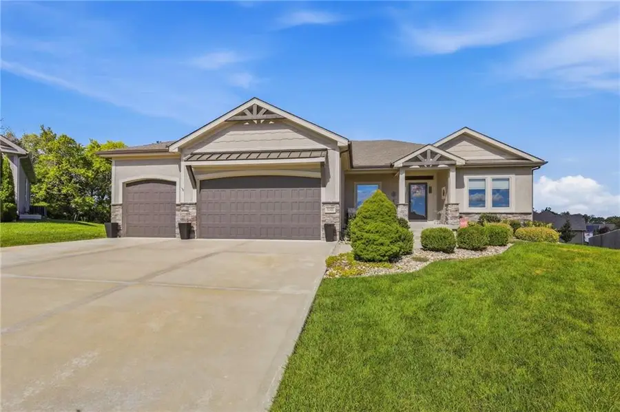 9305 SW Sushi Circle, Lees Summit, MO 64064 - #3