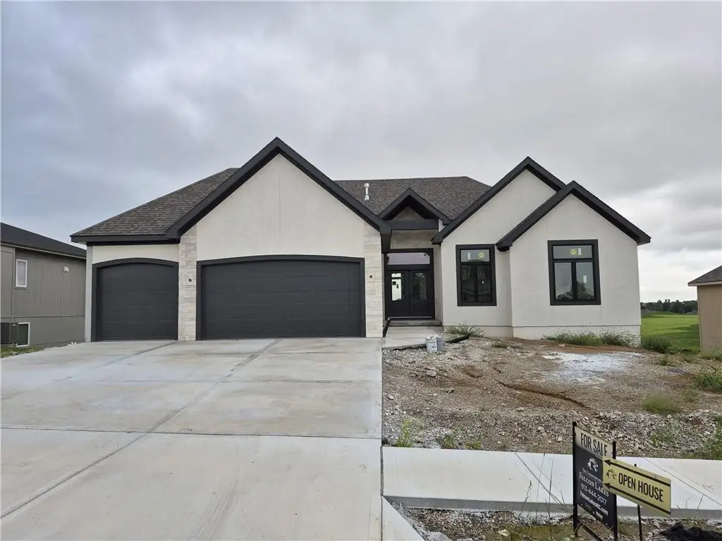 4421 Tee Box Drive, Basehor, KS 66007 - #1