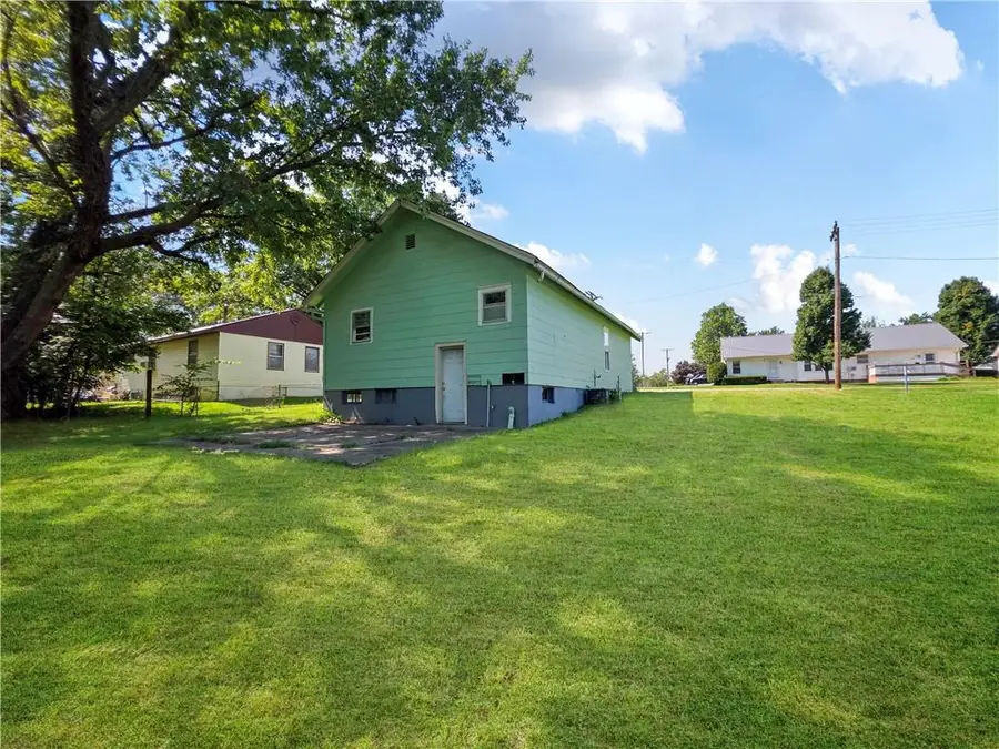 1300 Park Street, Carrollton, MO 64633 - #3