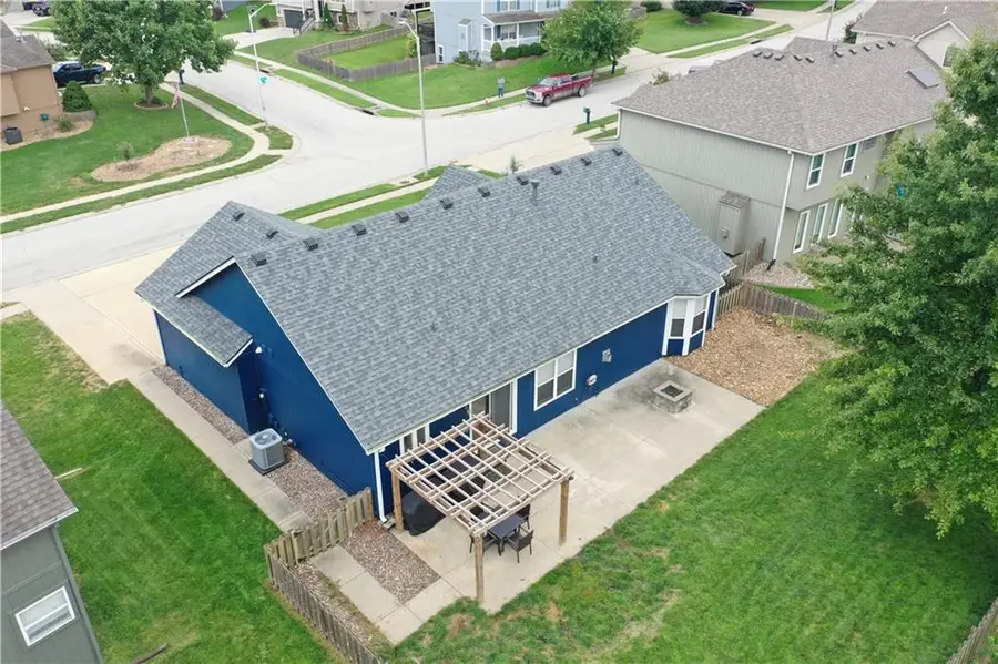 8930 NE 111th Street, Kansas City, MO 64157 - #2