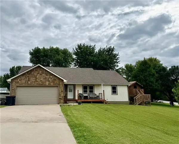 507 Shawn Crest Lane, Richmond, MO 64085