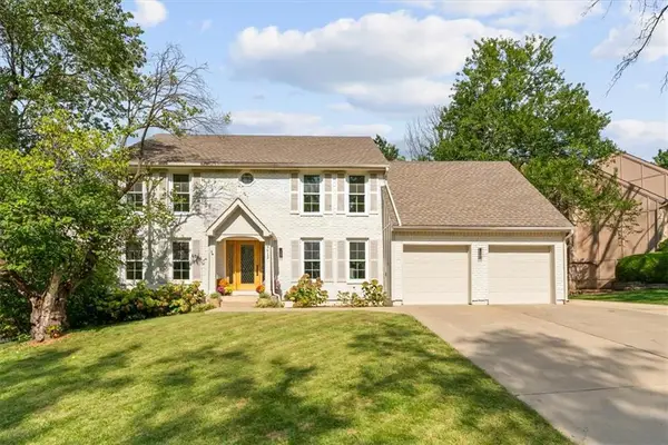9612 W 116th Terrace, Overland Park, KS 66210
