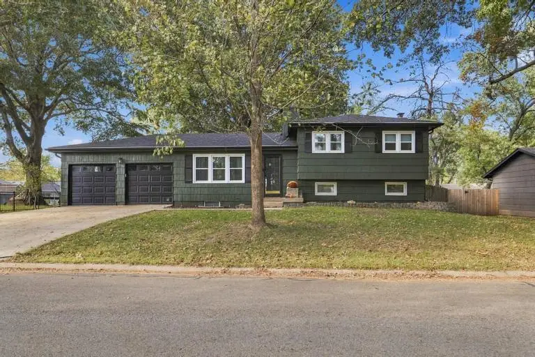 7402 Edgewood Boulevard, Shawnee, KS 66203 - #3