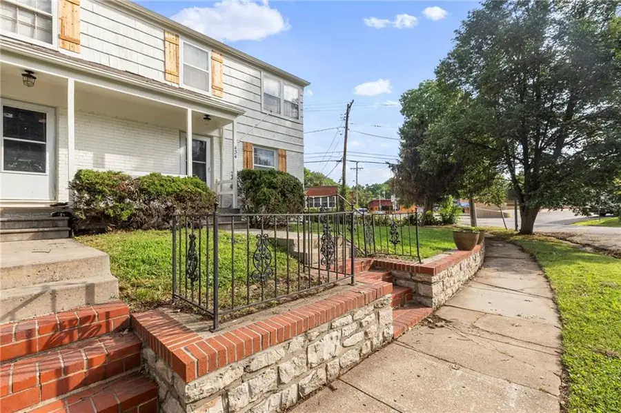432-434 E 63rd Terrace, Kansas City, MO 64110 - #3