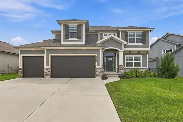 25371 W 146 Street, Olathe, KS 66061