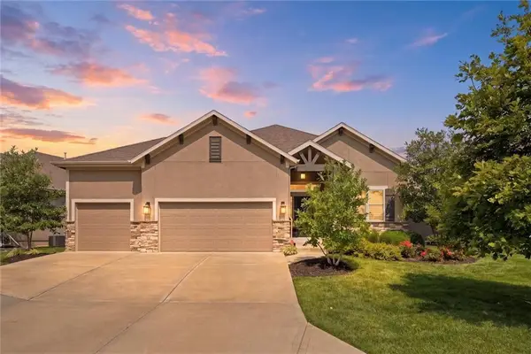 22208 W 121st Street, Olathe, KS 66061