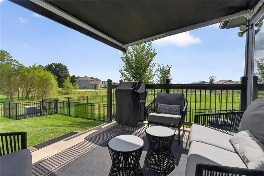 18065 Hauser Street, Overland Park, KS 66013 - #2