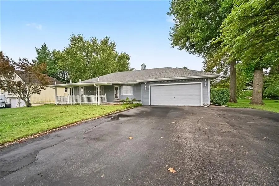 1006 Town And Country Lane, Plattsburg, MO 64477 - #3