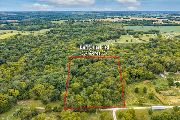 Berry Park Road, Sedalia, MO 65301