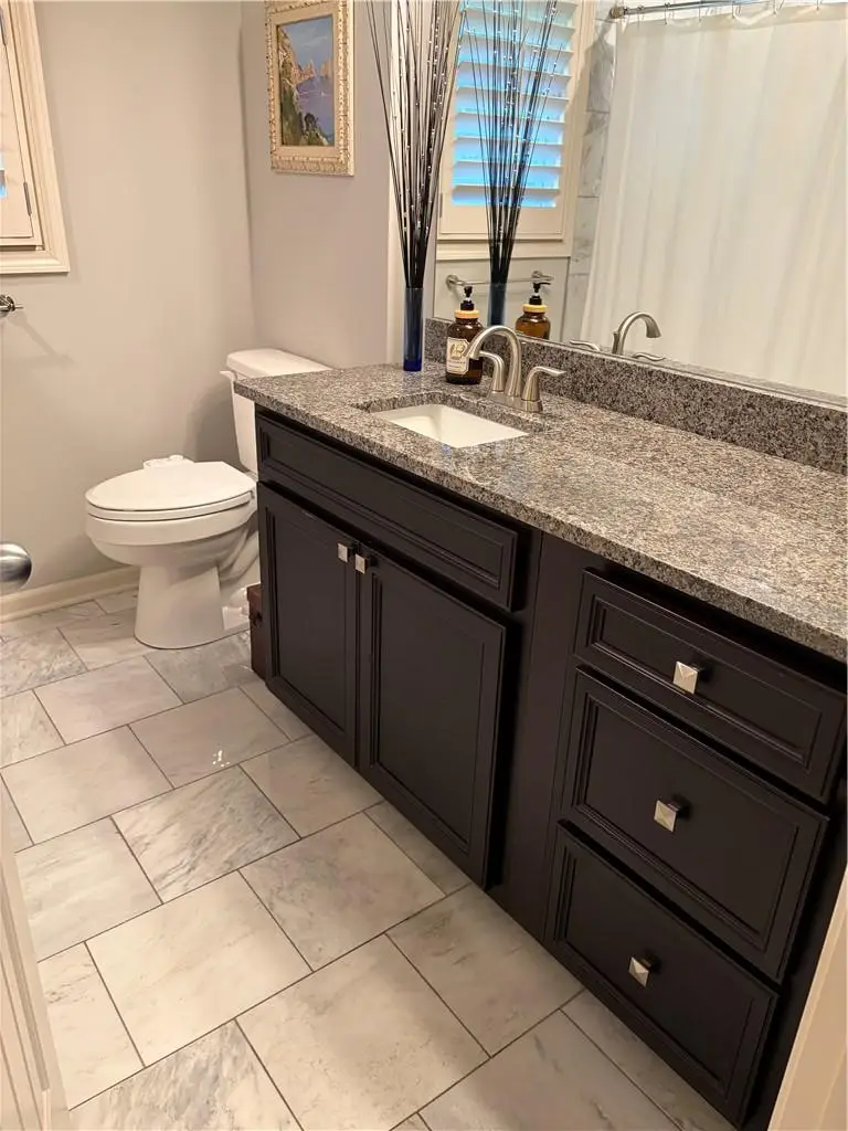 2230 W 71st Street, Prairie Village, KS 66208 - #3