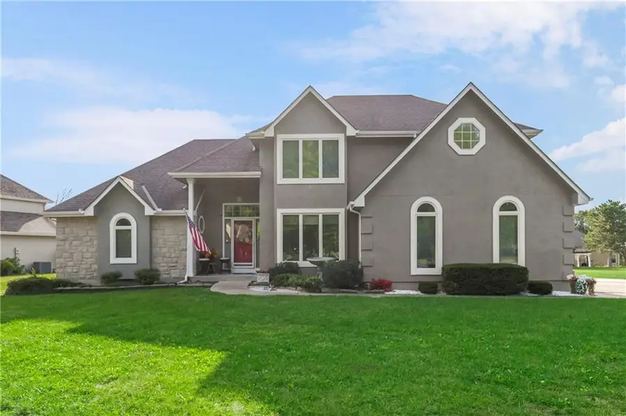 6322 Ridgeway Avenue, Kansas City, MO 64133 - #2
