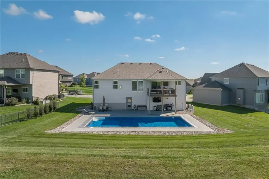 4210 Lake Crest Court, Saint Joseph, MO 64505 - #3