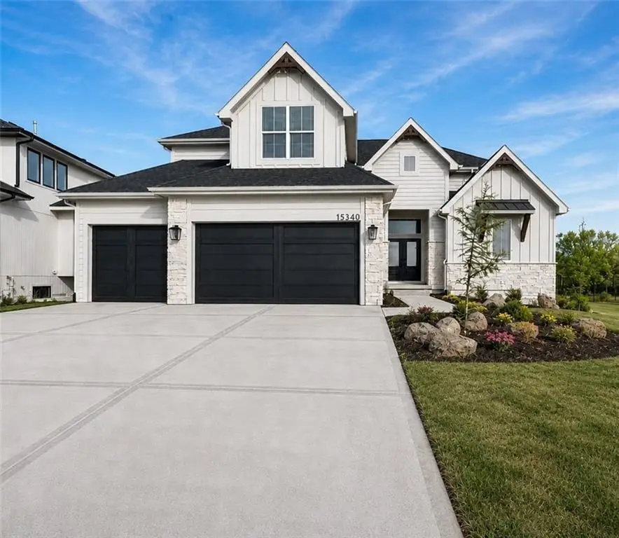 13002 W 174th Terrace, Overland Park, KS 66221 - #1