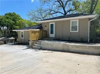 326 N Morse Avenue, Liberty, MO 64068 - #2