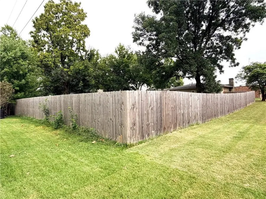 2020 W 14th Street, Sedalia, MO 65301 - #2