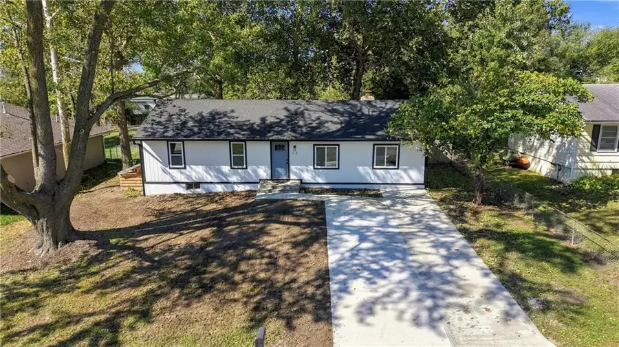 313 Clearview Drive, Pleasant Hill, MO 64080 - #2