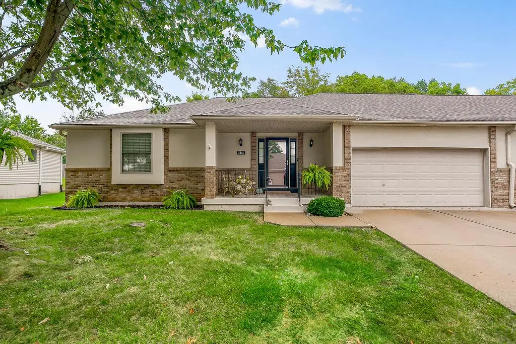 2413 SW Richwood Circle, Blue Springs, MO 64015 - #1