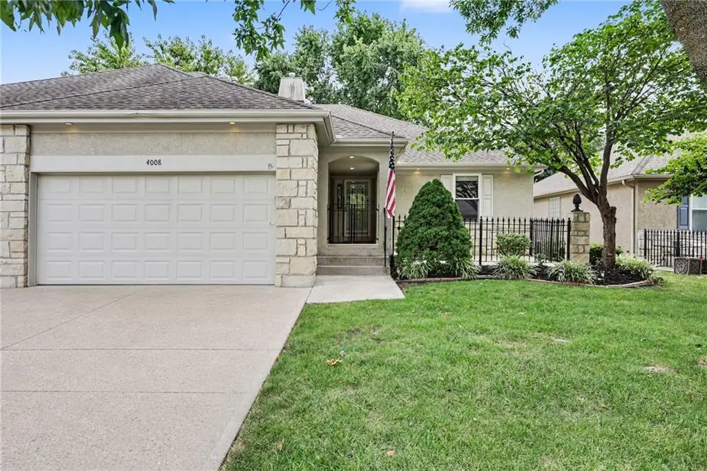 4008 SW Homestead Drive, Lees Summit, MO 64082 - #1