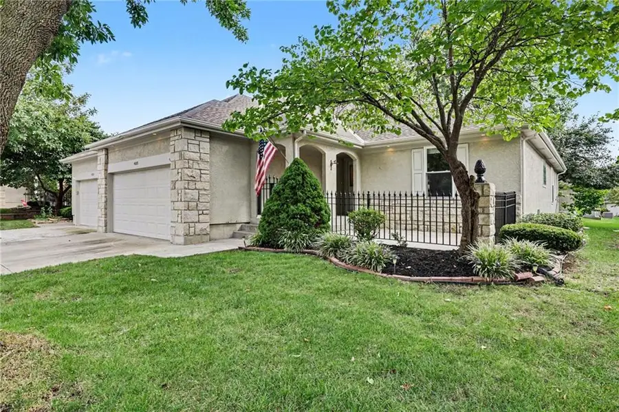 4008 SW Homestead Drive, Lees Summit, MO 64082 - #2