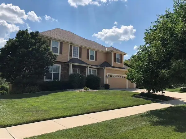 703 Willow Drive, Lansing, KS 66043