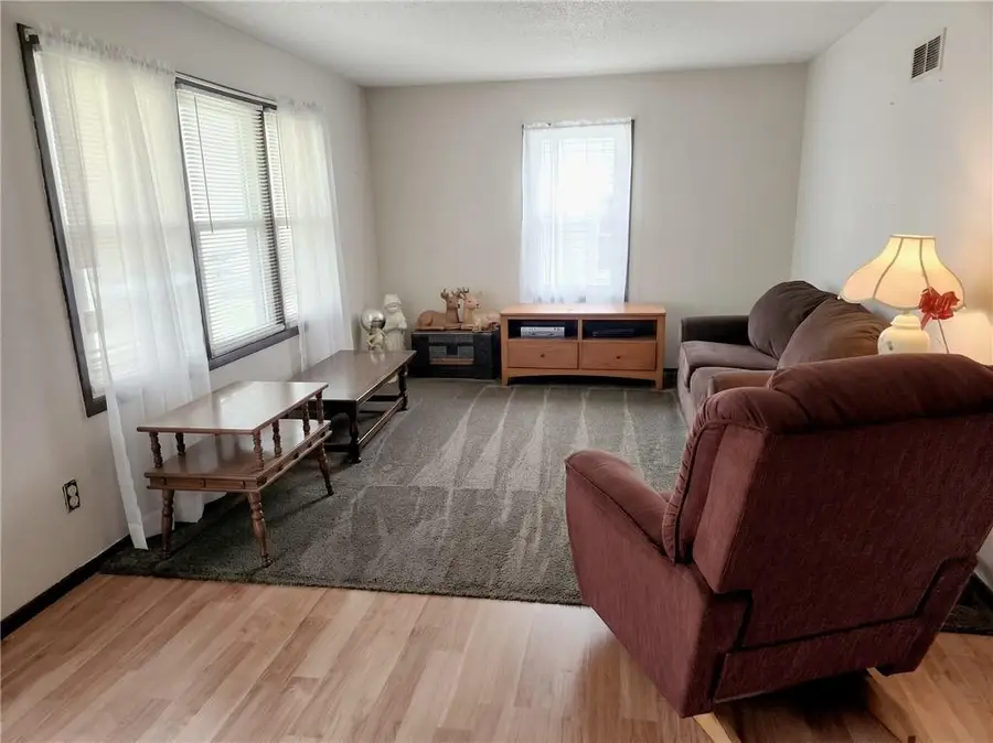 22829 Sommerset Place, Mercer, MO 64661 - #3