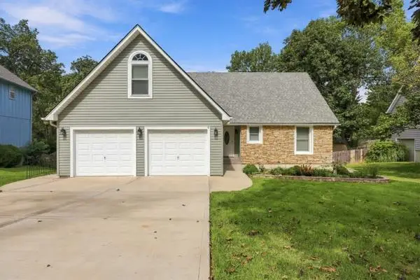 14118 W 61st Terrace, Shawnee, KS 66216 - #1