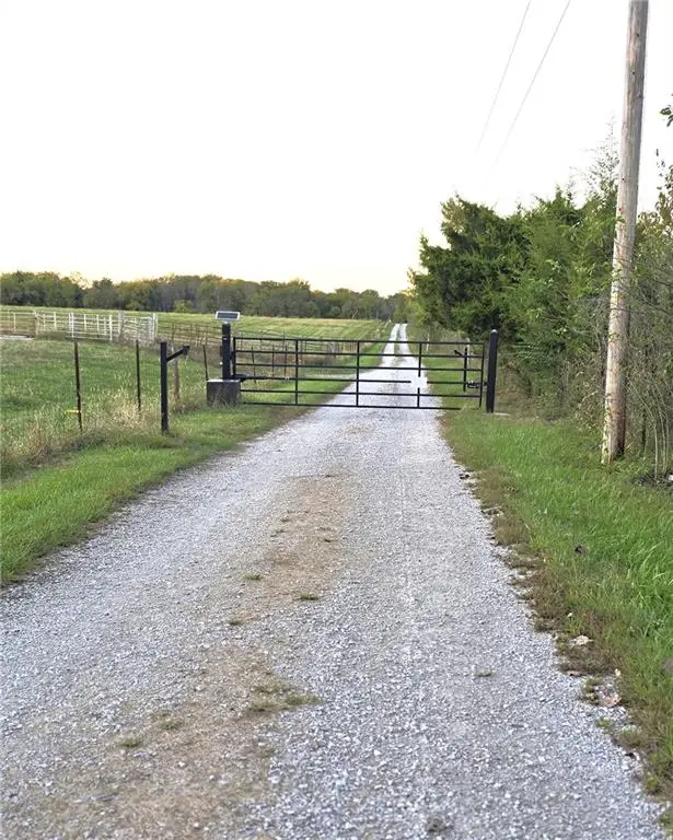 30808 E County Line Road, Pleasant Hill, MO 64080 - #3