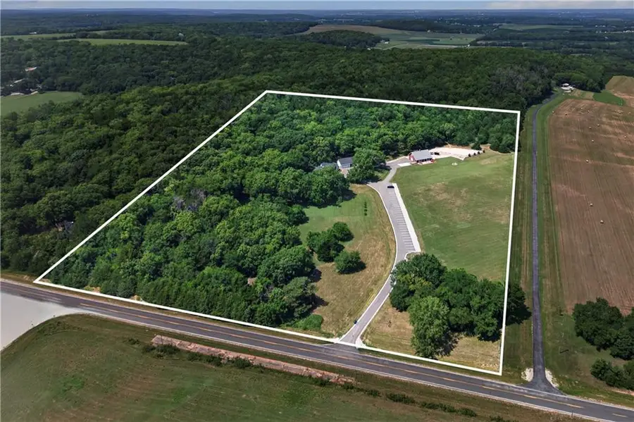 1558 N 600 Road, Baldwin City, KS 66006 - #3