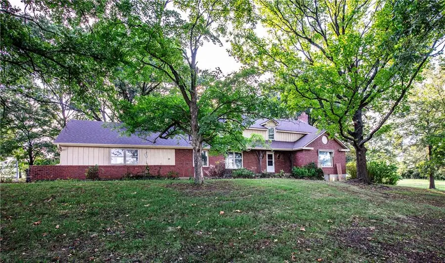 22829 Showalter Road, Lacygne, KS 66040 - #2