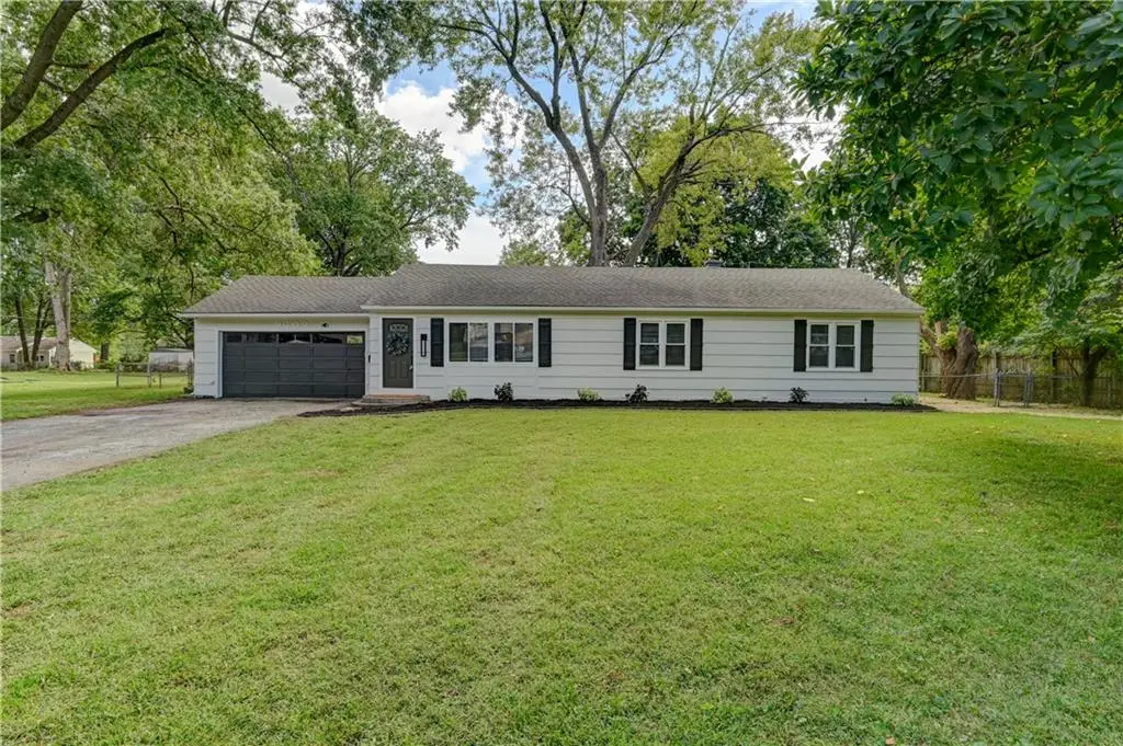 9409 E 65th Street, Raytown, MO 64133 - #1