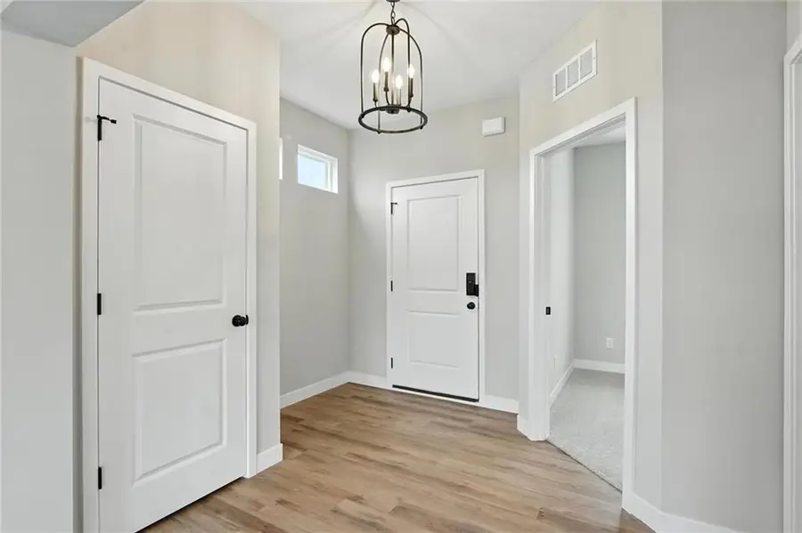 9616 N Ava Street, Kansas City, MO 64154 - #2