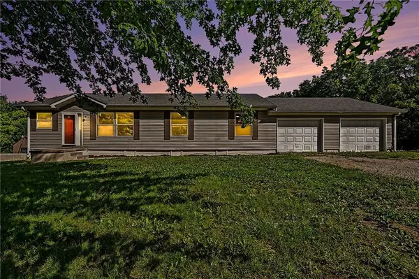 39232 Fitch Road, Richmond, MO 64085