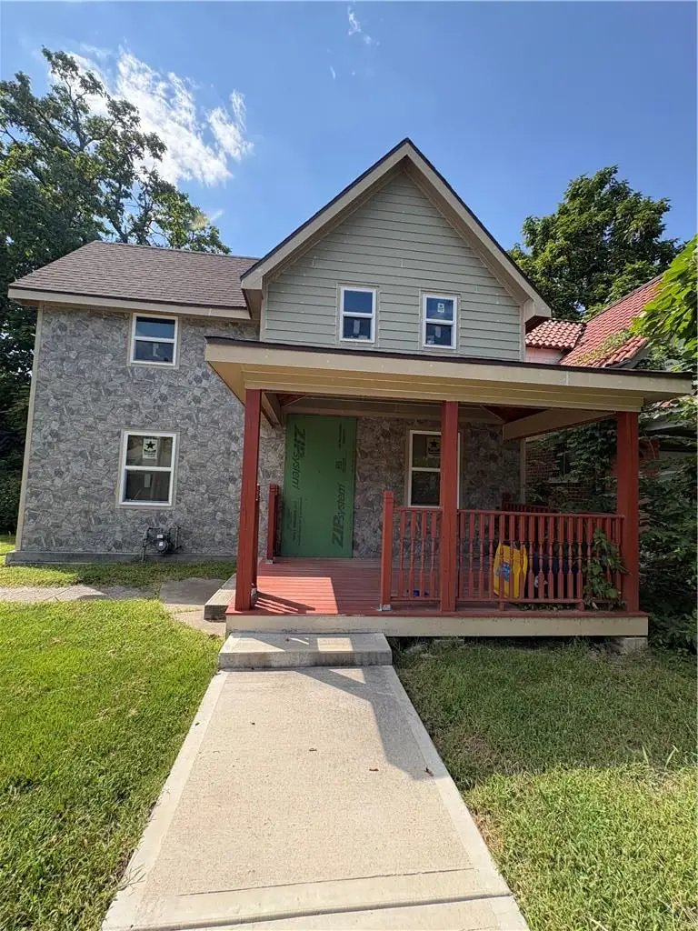 4030 Woodland Avenue, Kansas City, MO 64110 - #1