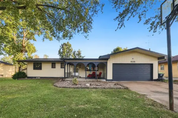 805 Ann Avenue, Harrisonville, MO 64701